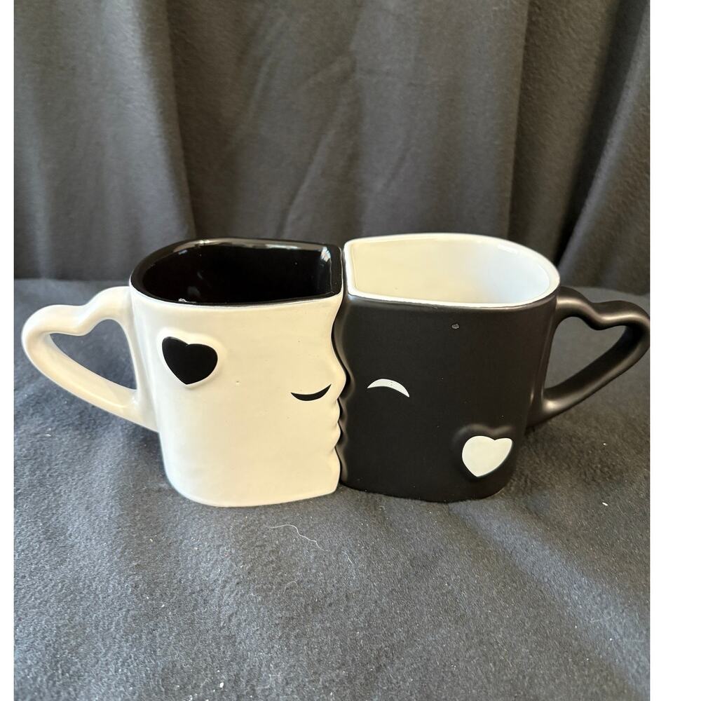 Kissing Mugs Ceramic Coffee Mugs Set  Love Coffee Cups for Couples